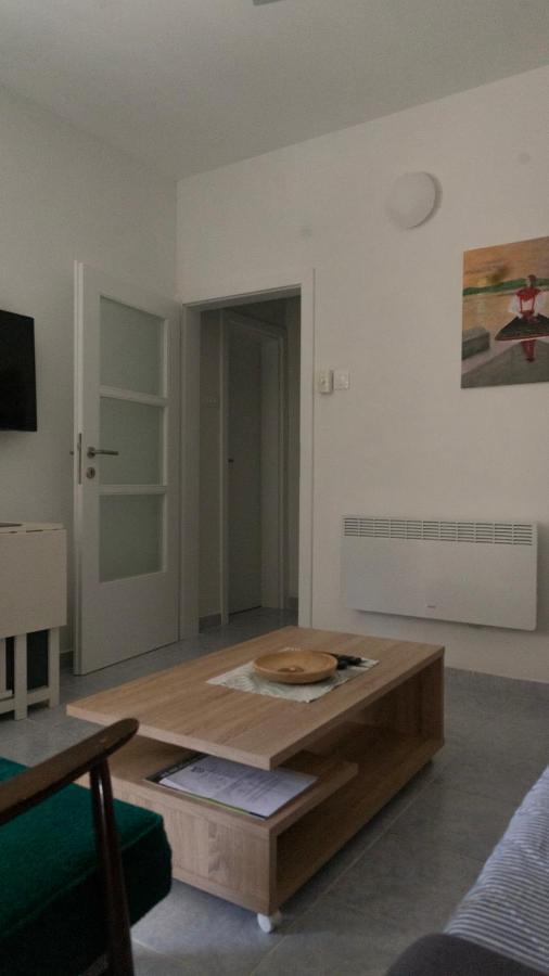 Apartmani Gaj Malinska Exterior foto