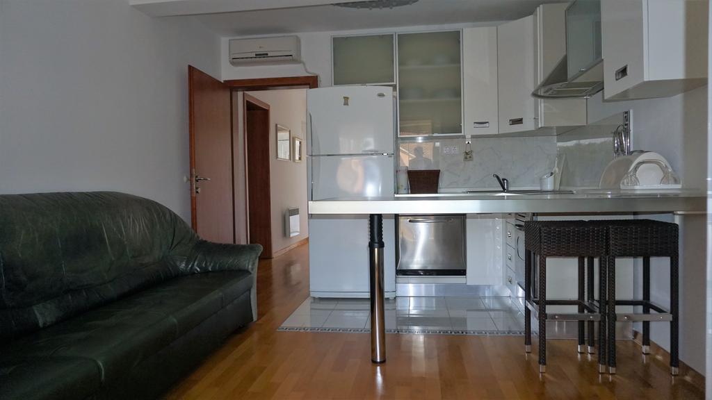 Apartmani Gaj Malinska Exterior foto