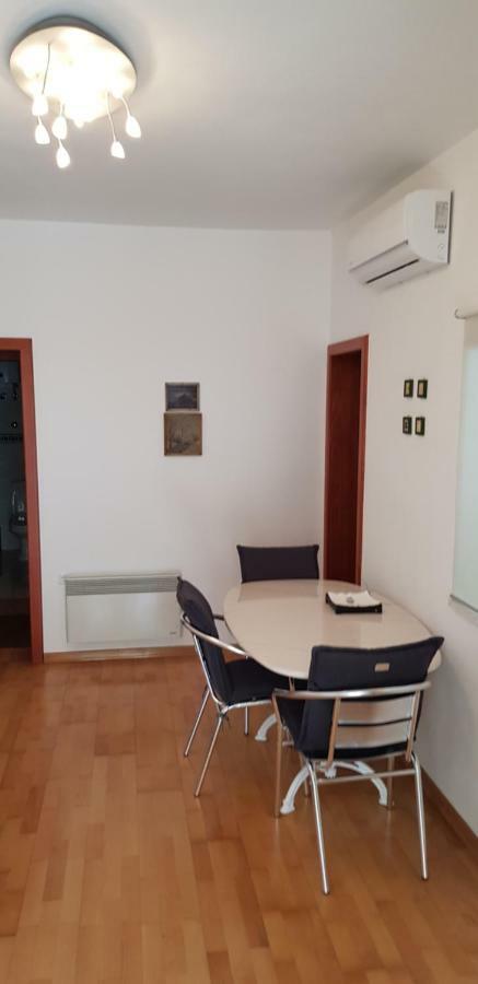 Apartmani Gaj Malinska Exterior foto